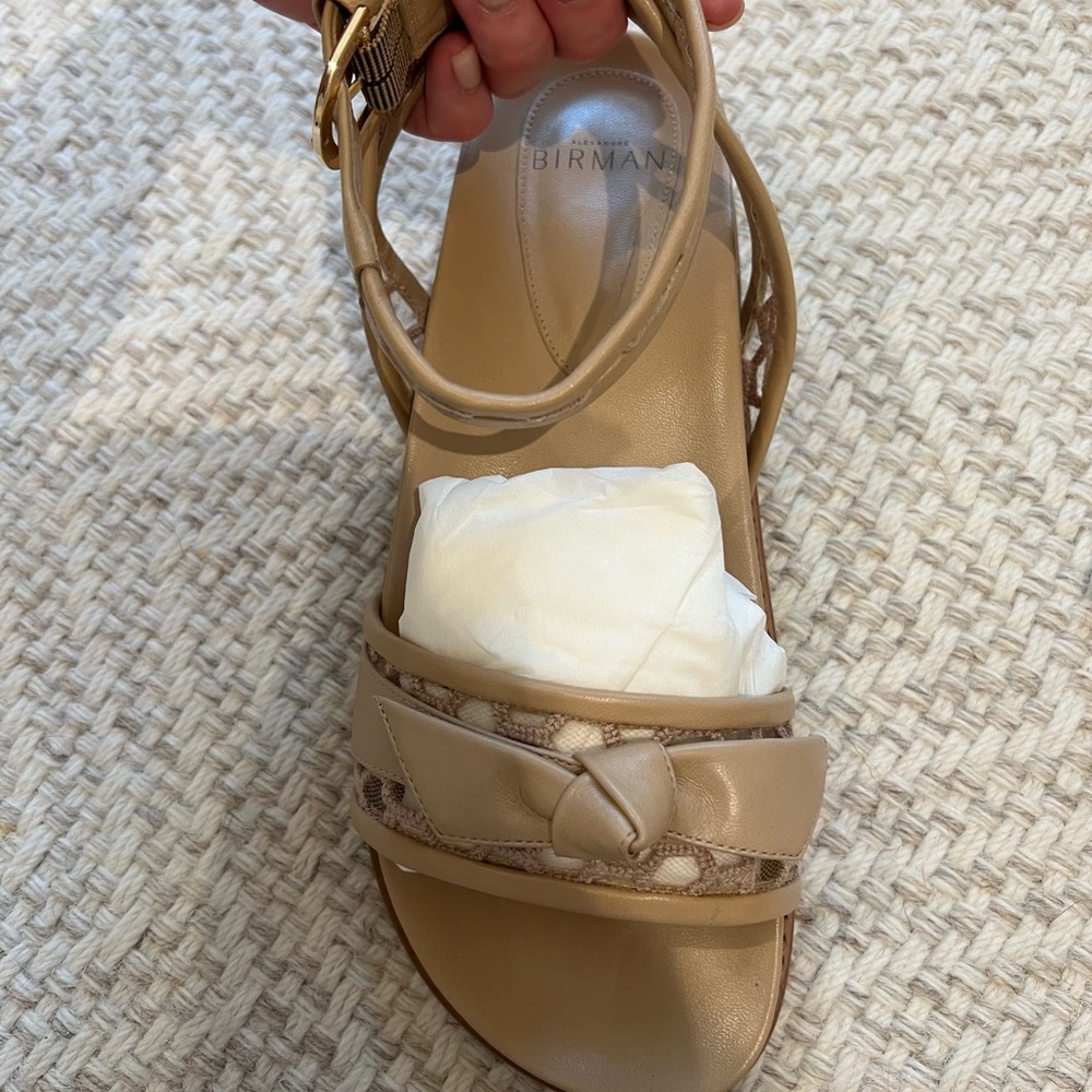 Alexandre Birman Beige Tan Leather Strappy Sandals - Picture 7 of 11